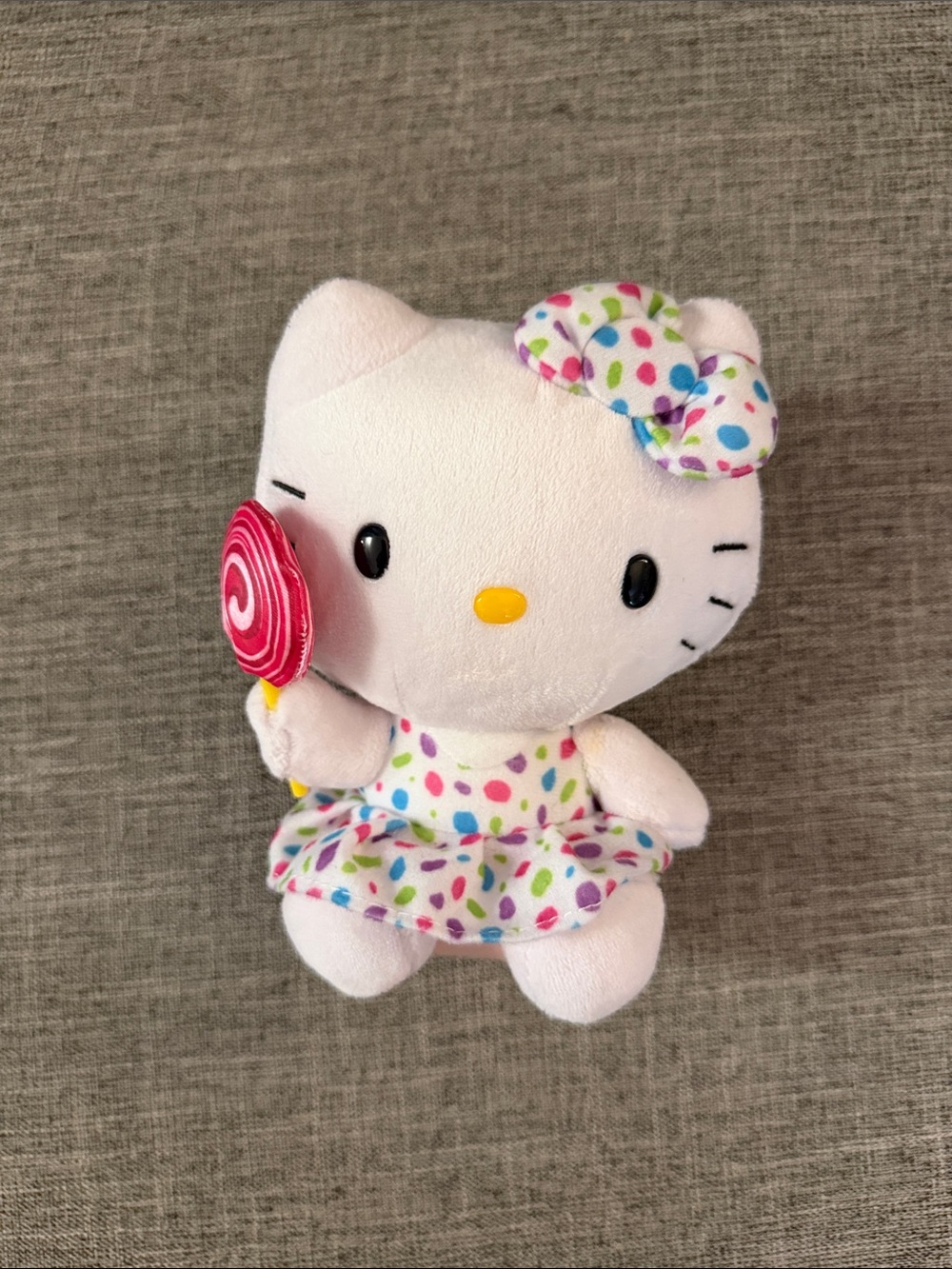 Hello Kitty with lollipop
TY brand